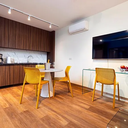 Appartamento Easy Rent- The Art, Centrum, Free Parking *