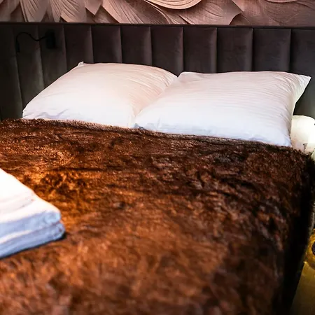 Easy Rent- The Art, Centrum, Free Parking דירה *